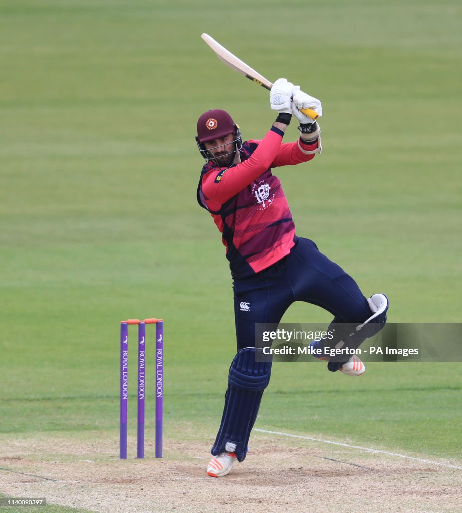 Northamptonshire v Pakistan - Tour Match - County Ground