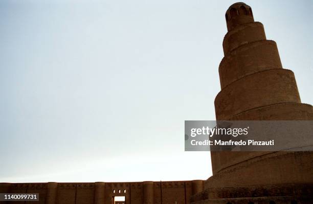 samarra , iraq .  malwiya minaret . - samarra iraq stock pictures, royalty-free photos & images