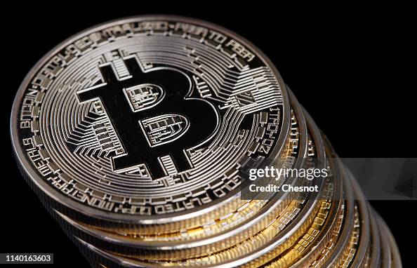 Bitcoin Cryptocurrency Value : Illustration Bitcoin Cryptocurrency Value : Illustration