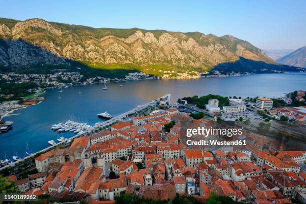 montenegro, bay of kotor, kotor, old town, view from fortress sveti ivan - kotor bay 個照片及圖片檔
