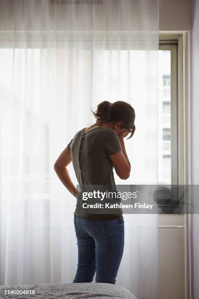 Sad Back Woman Sad Back Photos and Premium High Res Pictures - Getty Images