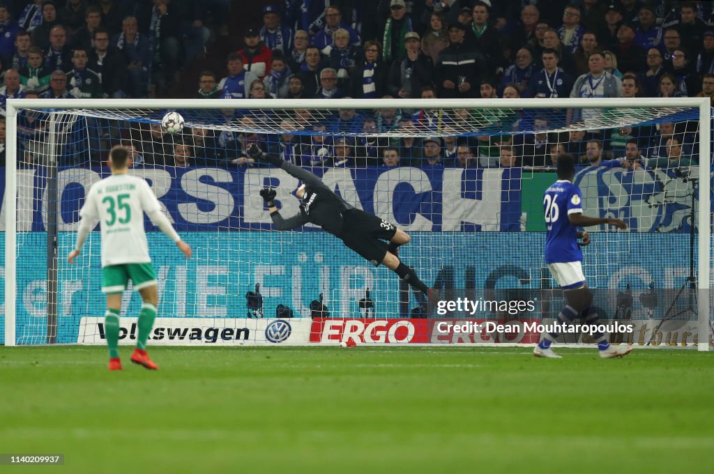 FC Schalke 04 v Werder Bremen - DFB Cup