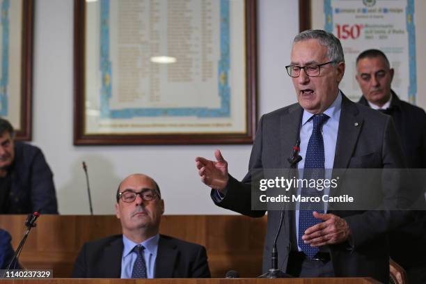 The candidate for southern Italy of the Democratic Party, Franco Roberti, and Nicola Zingaretti, during the press conference in Casal Di Principe for...