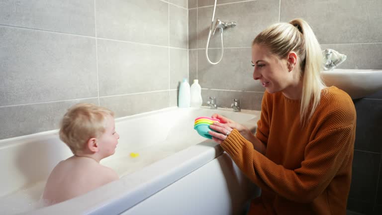Children Bathtime Videos And HD Footage Getty Images children-bathtime-videos-and-hd-footage-getty-images