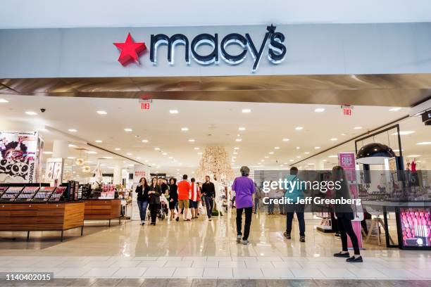Miami, Dadeland Mall, Macy's Department Store.