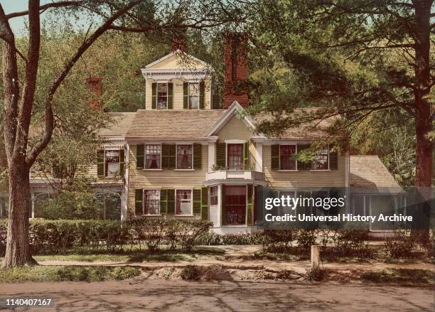 Wayside, Home of Nathaniel Hawthorne, Concord, Massachusetts, USA, Detroit Publishing Company, 1901.