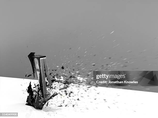 Tape Measure Exploding Tape (Film) Photos and Premium High Res Pictures - Getty Images
