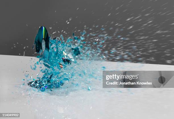 79 Smashed Cd Stock Photos, High-Res Pictures, and Images - Getty Images
