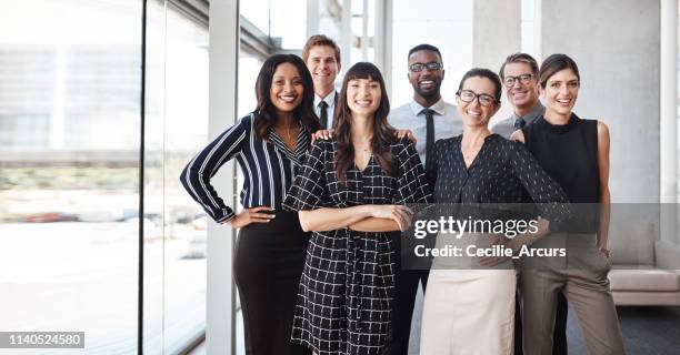 nous sommes l’équipe primée! - profession supérieure ou intermédiaire photos et images de collection