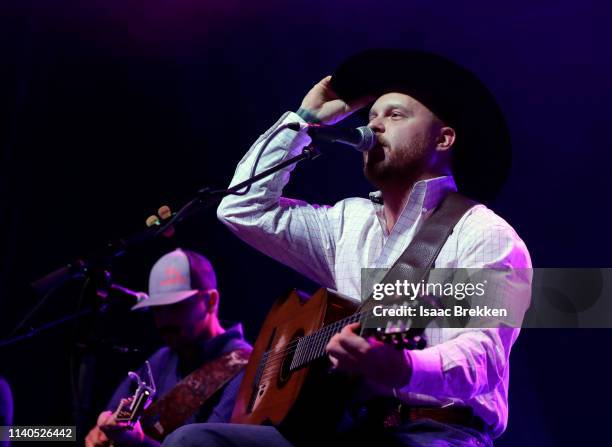 Cody Johnson performs during 95.5 The Bull's 11th annual all-star guitar pull at The Chelsea at The Cosmopolitan of Las Vegas on April 04, 2019 in...