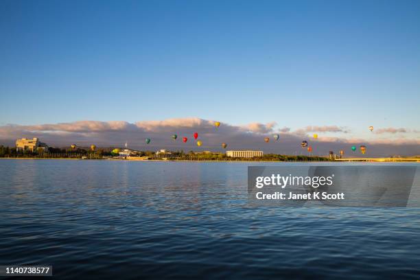 canberra balloon spectacular - lake burley griffin stock pictures, royalty-free photos & images
