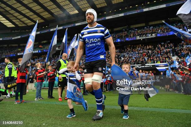 Dave Attwood of Bath takes to the field with his children during the Gallagher Premiership Rugby match between Bath Rugby and Bristol Bears at...
