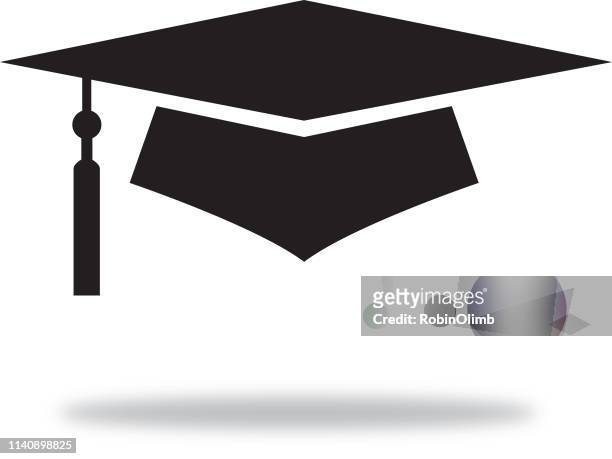 schwarze graduierung cap mit schatten - cap stock-grafiken, -clipart, -cartoons und -symbole