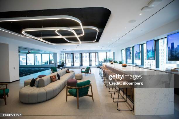 Nasdaq Data Center Photos and Premium High Res Pictures - Getty Images