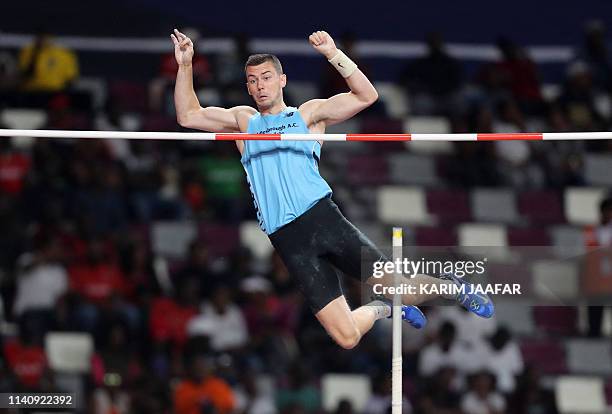 Charlie R. Myers 284 Charlie Myers Stock Photos, High-Res Pictures, and Images - Getty ...