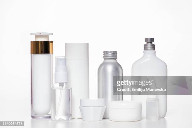 cosmetic products on white background - jarra recipiente - fotografias e filmes do acervo