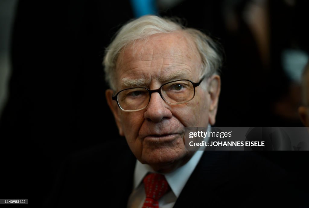US-finance-Buffett-politics