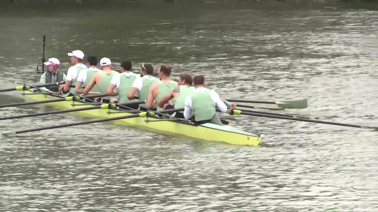 Oxford Bridge Rowing 37 Oxford Rowing Team Stock Videos, Footage, & 4K Video Clips - Getty ...