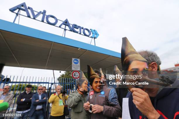 Group of unemployed workers protest against the arrival of the Minister of Labor, Luigi Di Maio, at the Avio Aero industry in Pomigliano D'Arco,...