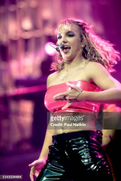 Singer Britney Spears performs on stage at the Rosemont Theater in Rosemont, Illinois, August 3, 1999.