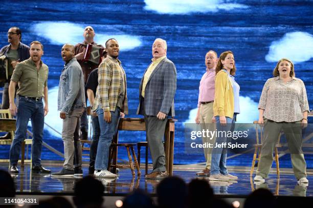 Come From Away Musical Photos And Premium High Res Pictures Getty Images come-from-away-musical-photos-and-premium-high-res-pictures-getty-images