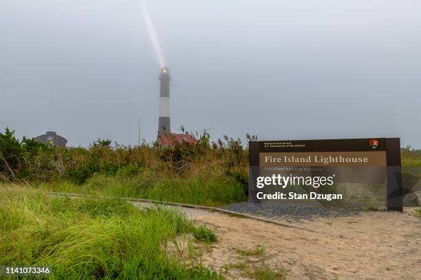 fire island national seashore lighthouse - robert moses bridge stockfoto's en -beelden