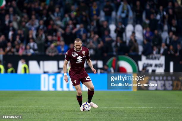 Lorenzo De Silvestri of Torino FC in action during the Serie A football match between Juventus Fc and Torino Fc. The match ends in a tie 1-1.