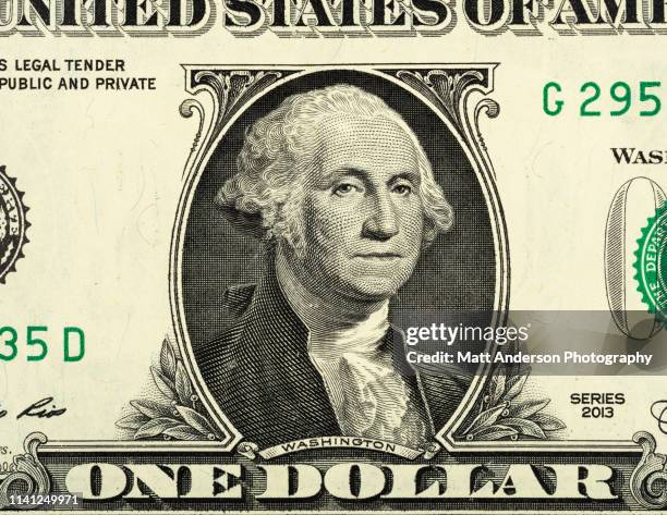 us currency one dollar bill close up view - 1 dollar schein stock-fotos und bilder