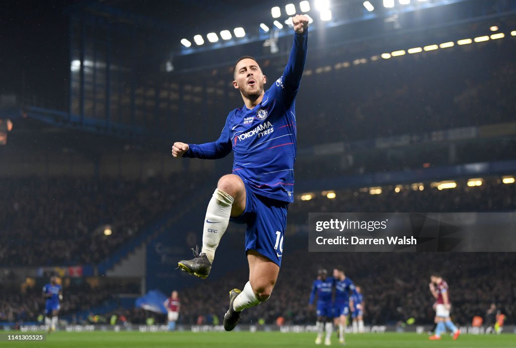 Chelsea FC v West Ham United - Premier League