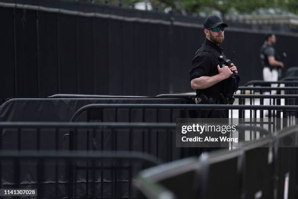 Members of the U.S. Secret Service Uniformed Division stand guard outside the White House on April 08, 2019 in Washington, DC. Today it was announced...