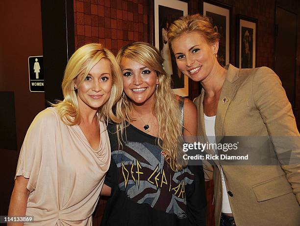 Kellie Pickler, Jamie Lynn Spears, and Niki Taylor attend Music Builds: the CMT Disaster Relief Concert on May 12, 2011 in Nashville, Tennessee.