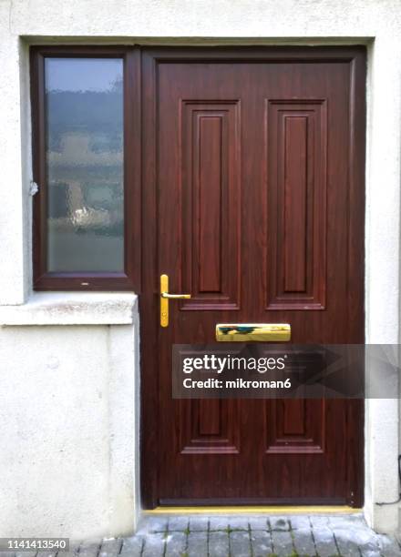 modern brown front, door - 2nd street stock pictures, royalty-free photos & images