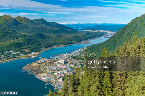 aerial view of juneau and the gastineau channel - alasca imagens e fotografias de stock