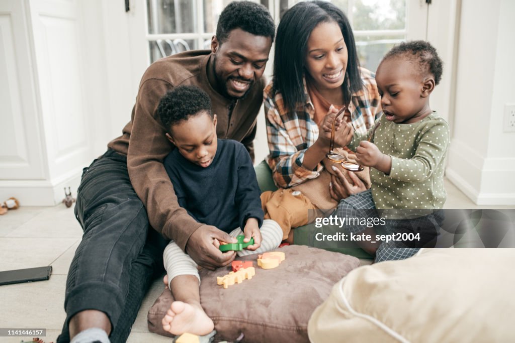 Authentic Children Authentic Parenting And Little Kids High-Res Stock Photo - Getty Images