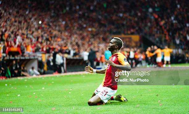 Henry Onyekuru of Galatasaray celebreating the goal to 1-0 in the 44th minute during the Turkish Super Lig match between Galatasaray S.K. And...