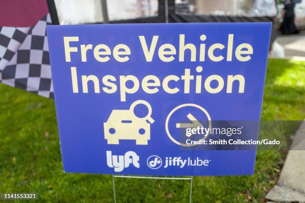 How Much Is A Car Inspection At Jiffy Lube 4,573 Jiffy Lube Photos & High Res Pictures - Getty Images