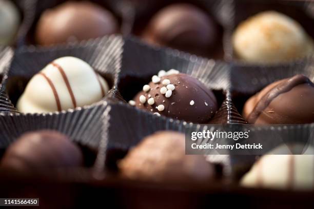 chocolate box - chocolate box stock-fotos und bilder