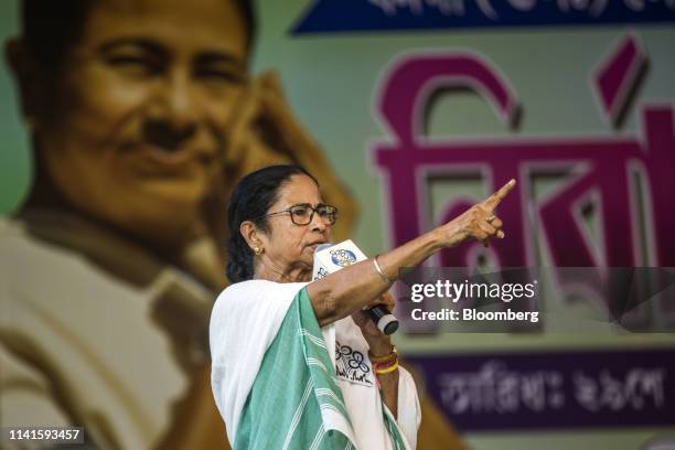 Mamata Banerjee, chief minister of West Bengal, speaks during a campaign rally in Swarupnagar, West Bengal, India, on Monday, April 29, 2019....