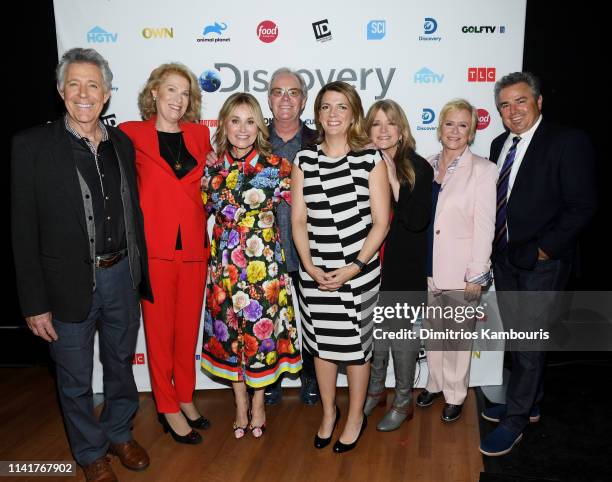 Barry Williams, Kathleen Finch, Maureen McCormick, Mike Lookinland, Nancy Daniels, Susan Olsen, Eve Plumb, Christopher Knight attend Discovery Inc....