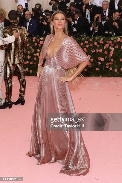 Gisele Bundchen attends the 2019 Met Gala celebrating "Camp: Notes on Fashion" at The Metropolitan Museum of Art on May 6, 2019 in New York City.