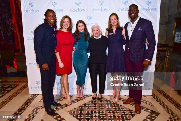Julia Weatherly Photos And Premium High Res Pictures Getty Images julia-weatherly-photos-and-premium-high-res-pictures-getty-images