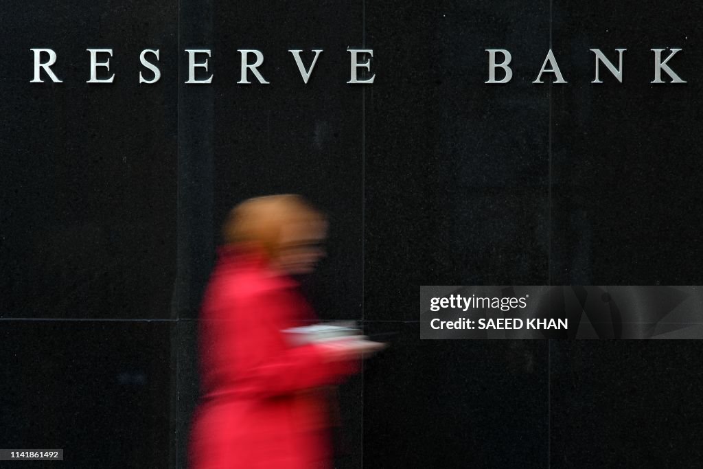 AUSTRALIA-ECONOMY-RATE