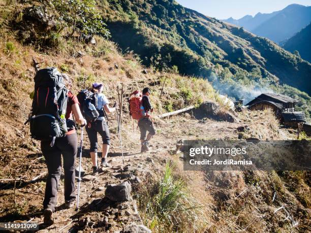 kanchenjunga - nepal village stock pictures, royalty-free photos & images