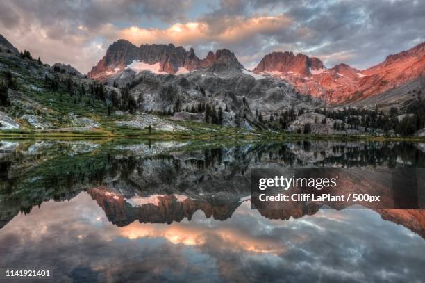 minarets and lake ediza (morning) - mammoth lakes stock pictures, royalty-free photos & images