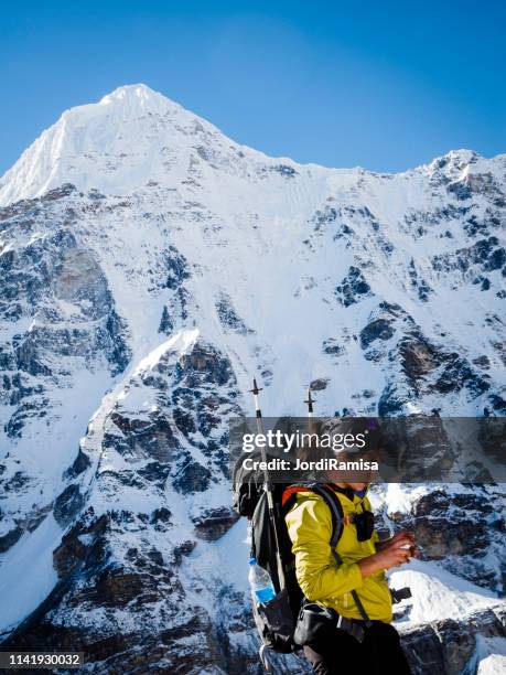 kanchenjunga - kathmandu mountains stock pictures, royalty-free photos & images