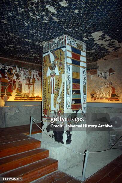 Jed Pillar Rotation Djed Pillars Photos and Premium High Res Pictures - Getty Images