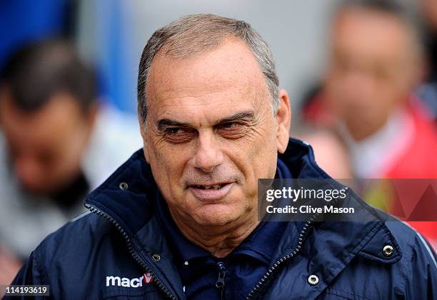 West Ham United Manager Avram Grant looks on prior to the Barclays Premier League match between Wigan Athletic and West Ham United at the DW Stadium...