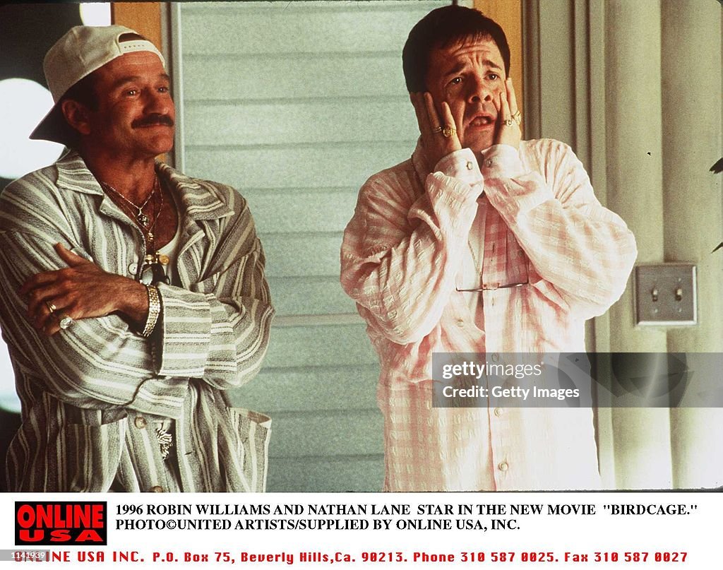 1996 ROBIN WILLIAMS AND NATHAN LANE STAR THE THE NEW MOVIE BIRDCAGE