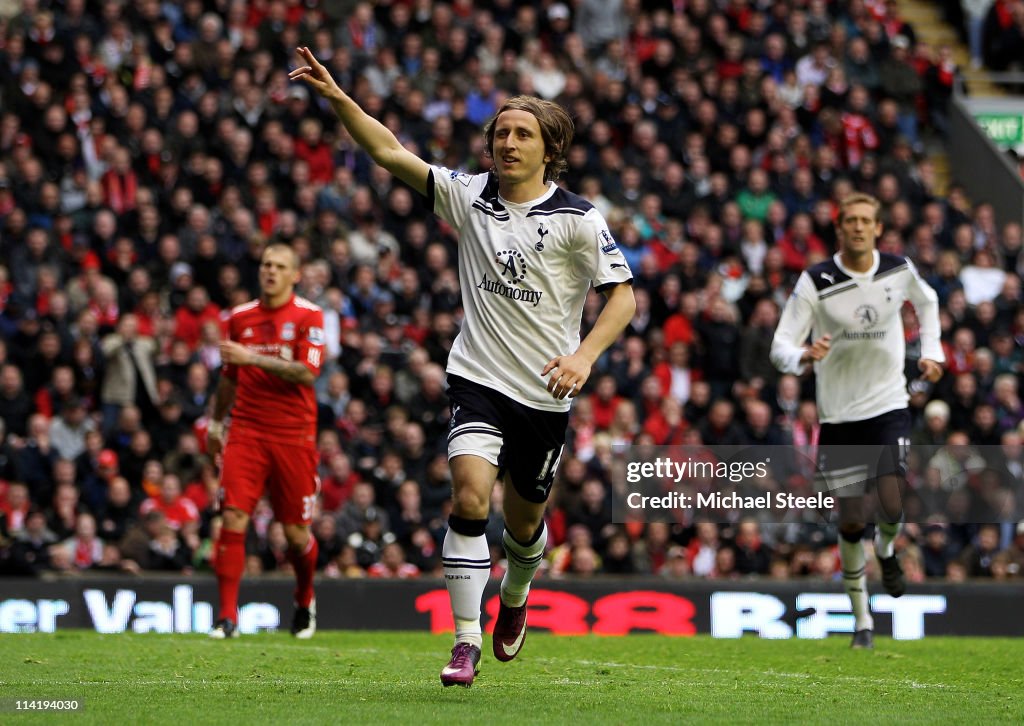 Liverpool v Tottenham Hotspur - Premier League