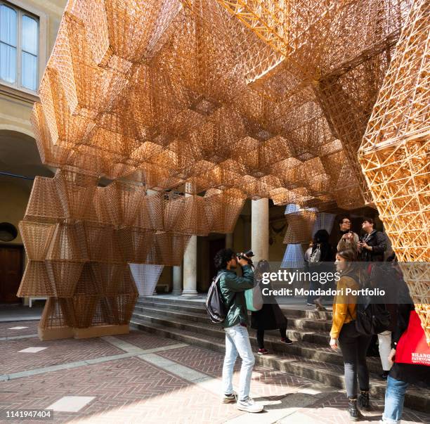 Presents Conifera, an architectural installation created with large-scale 3D printing made from renewable materials and conceived by the French...